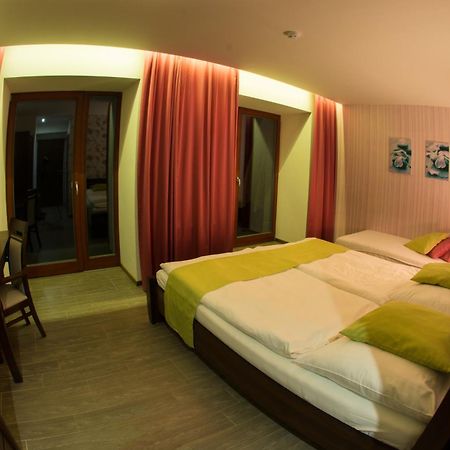 Hotel Slunny Dvur Jesenik Phòng bức ảnh